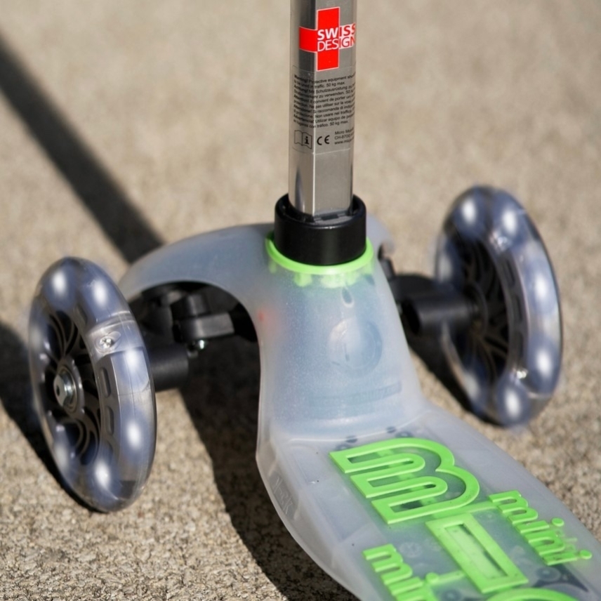 large-Mini-Micro-Deluxe-Flux-LED-Neon-Green-2