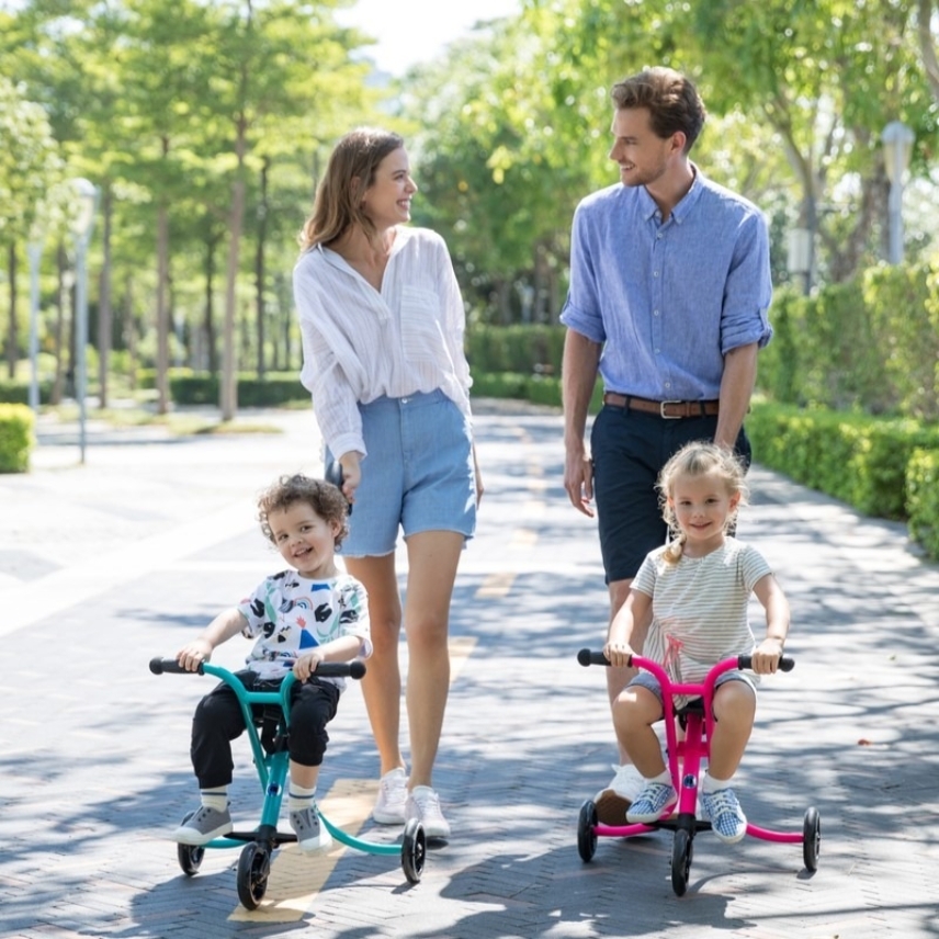 large-Micro-Trike-XL-Mixed-Aqua-Shocking-Pink-1